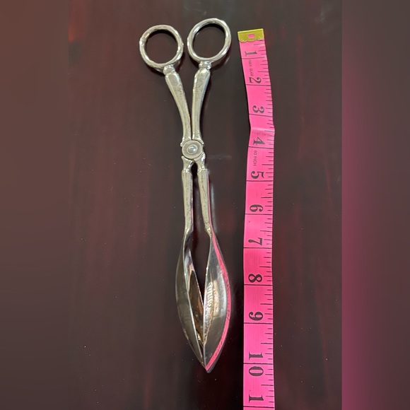 Silver Plated Made In Italy Salad Tongs - Picture 5 of 5